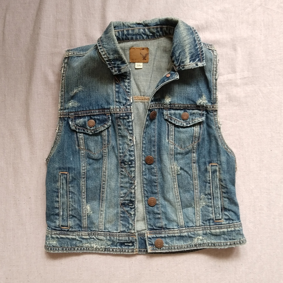 american eagle jean vest